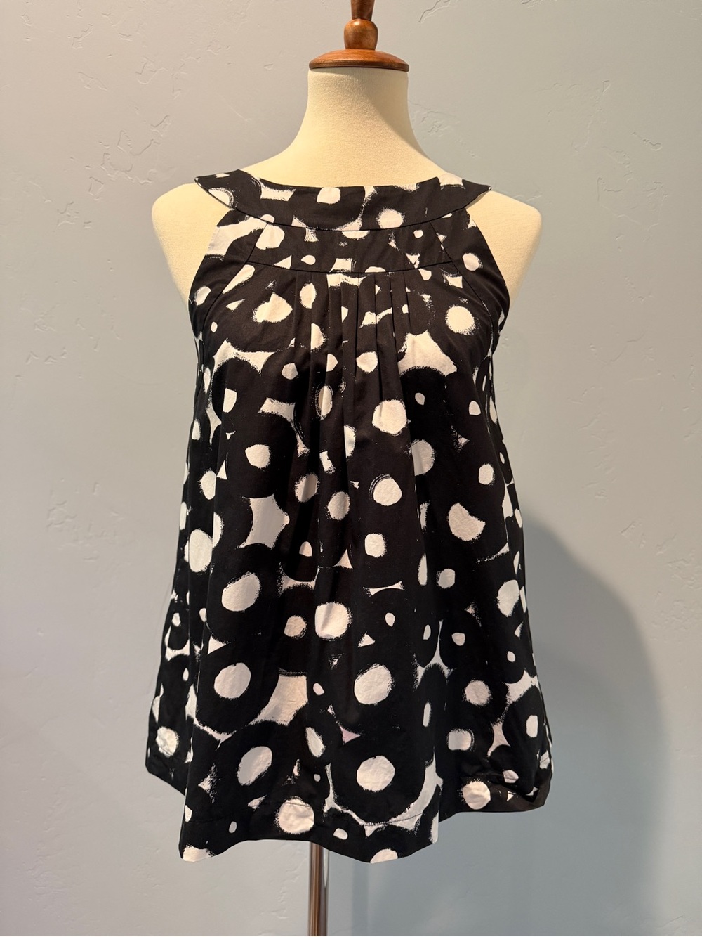 Theory Sleeveless Top Black & White Abstract Brushstroke Dot Print